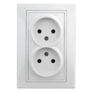 Розетка 2-местная, СУ, без заземления, 16A, белая Intro Plano 2*2Р, 16АХ-250В